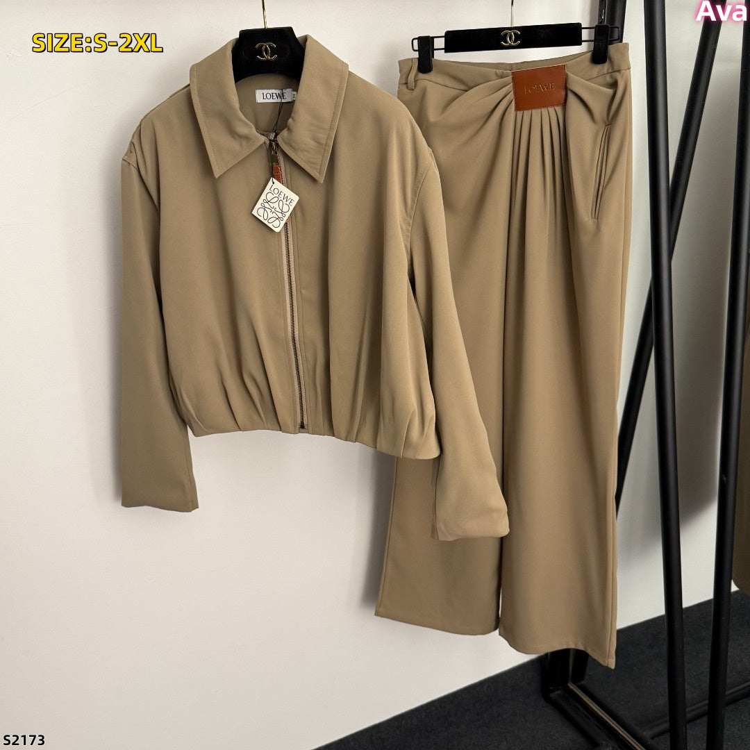 S2173 Loe suit