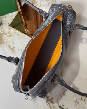 S2675  GoyaBonbonnière bag