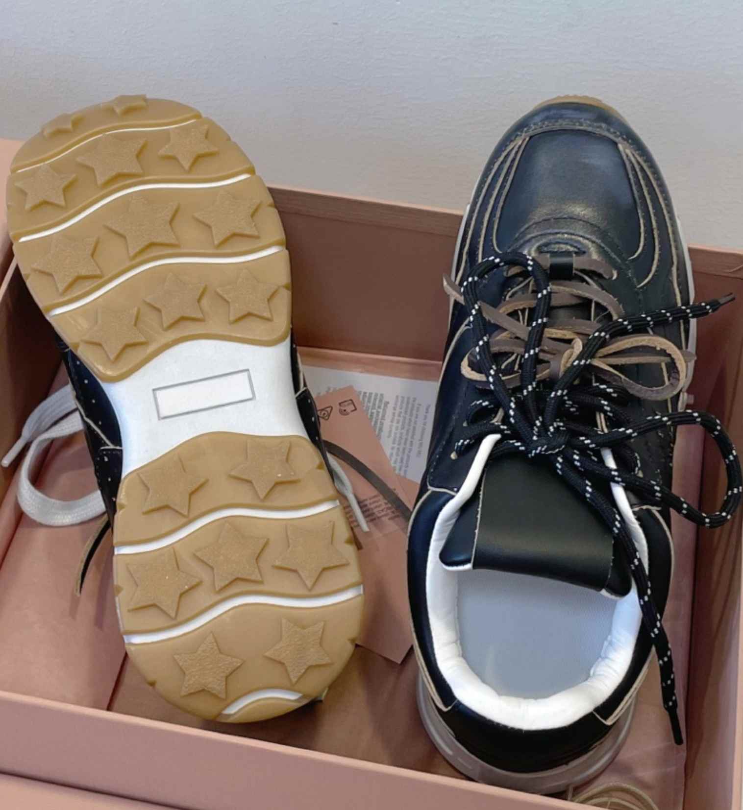 S1457 mium shoe