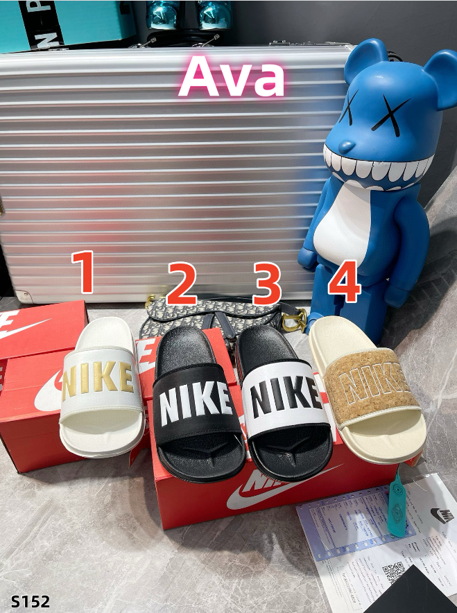 S152 NIKE Slippers