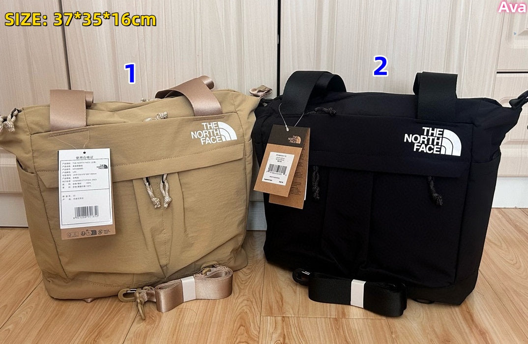 S2601 North Side Shoulder Bag